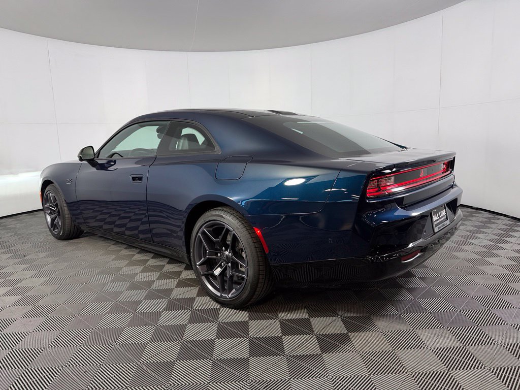 Used 2024 Dodge Charger Daytona R/T w/ Plus Group AWD/4WD image 10