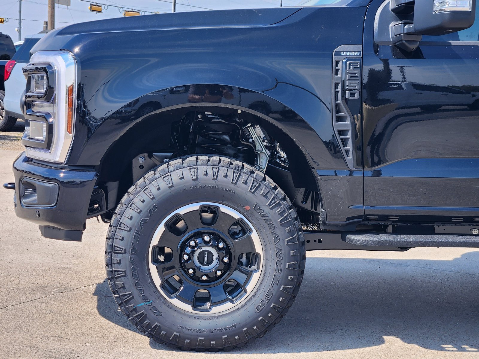 New 2027 Ford F250 Lariat w/ Tremor Off-Road Package AWD/4WD image 9