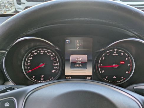 Used 2018 Mercedes-Benz GLC 300 4MATIC image 15