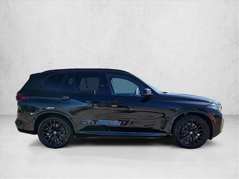 Used 2024 BMW X5 sDrive40i w/ M Sport Package RWD image 4
