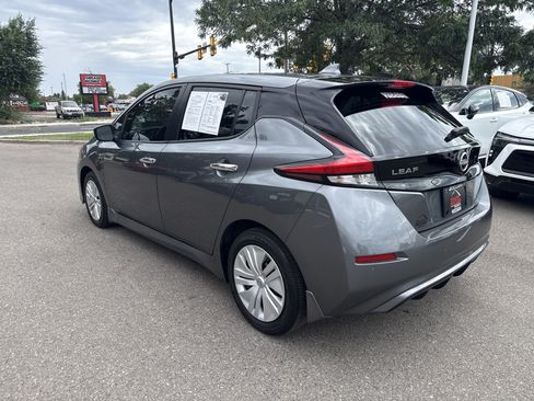 Certified 2025 Nissan Leaf S FWD image 7