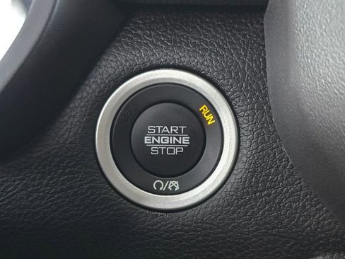 Certified 2025 RAM 2500 Laramie w/ Night Edition AWD/4WD image 15