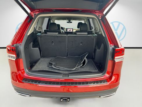 Certified 2024 Volkswagen Atlas SE FWD image 26