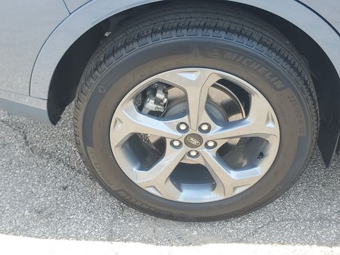 Used 2024 Ford Escape ST-Line w/ Tech Pack #1 AWD/4WD image 7