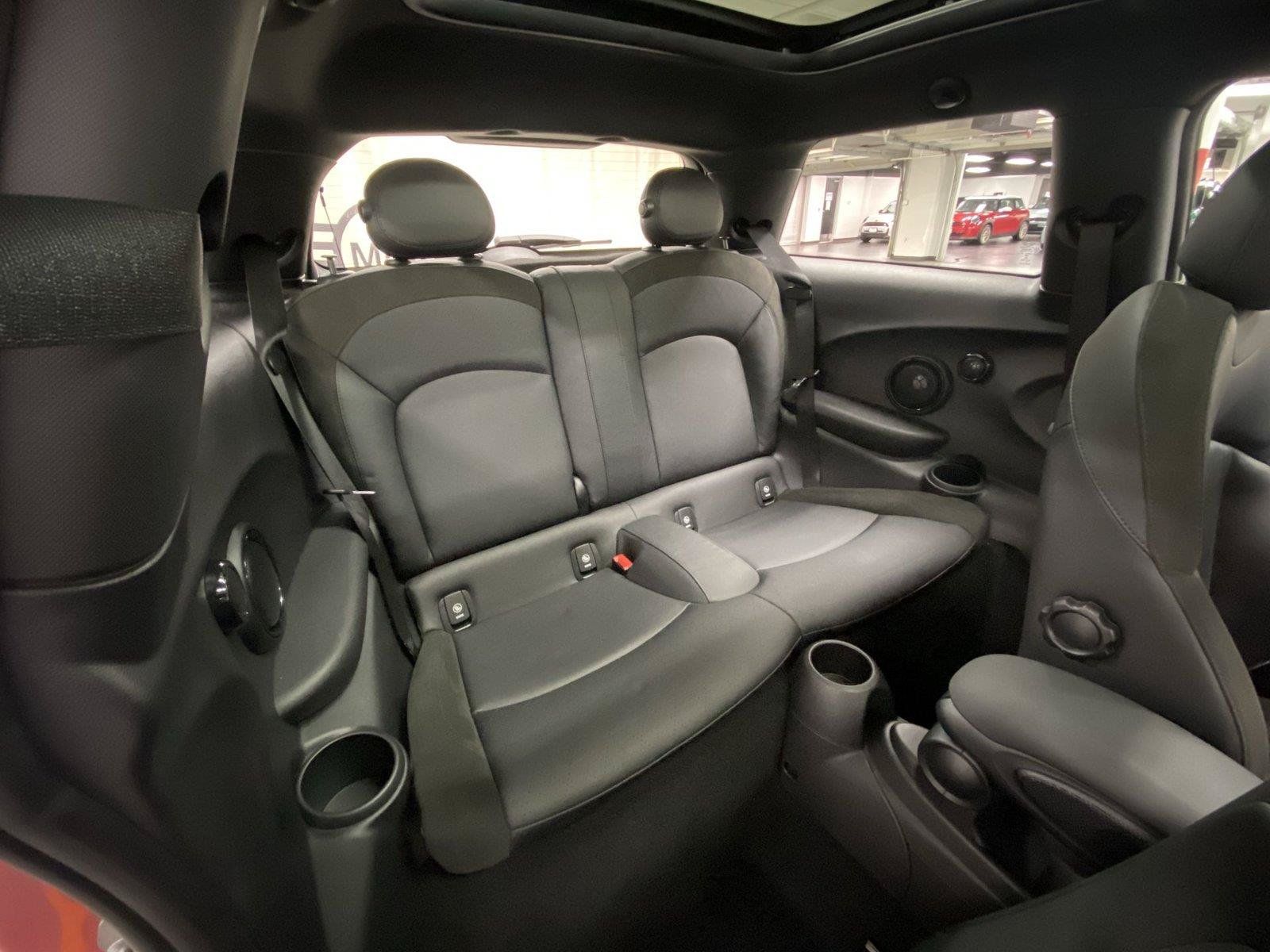Used 2023 MINI Cooper SE FWD image 29