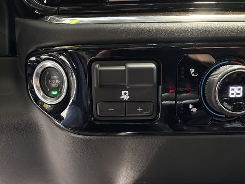 Used 2023 Chevrolet Silverado 1500 RST image 26