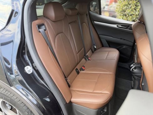 Used 2024 Alfa Romeo Stelvio Ti w/ Active Assist Plus Package image 40