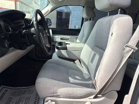 Used 2010 Chevrolet Silverado 1500 LT w/ Power Pack Plus image 6