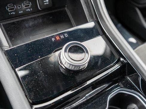 Used 2023 Jeep Grand Cherokee Altitude image 32