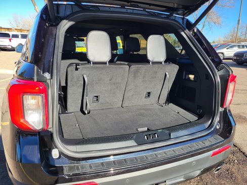 Used 2022 Ford Explorer ST-Line w/ Class IV Trailer Tow Package image 13