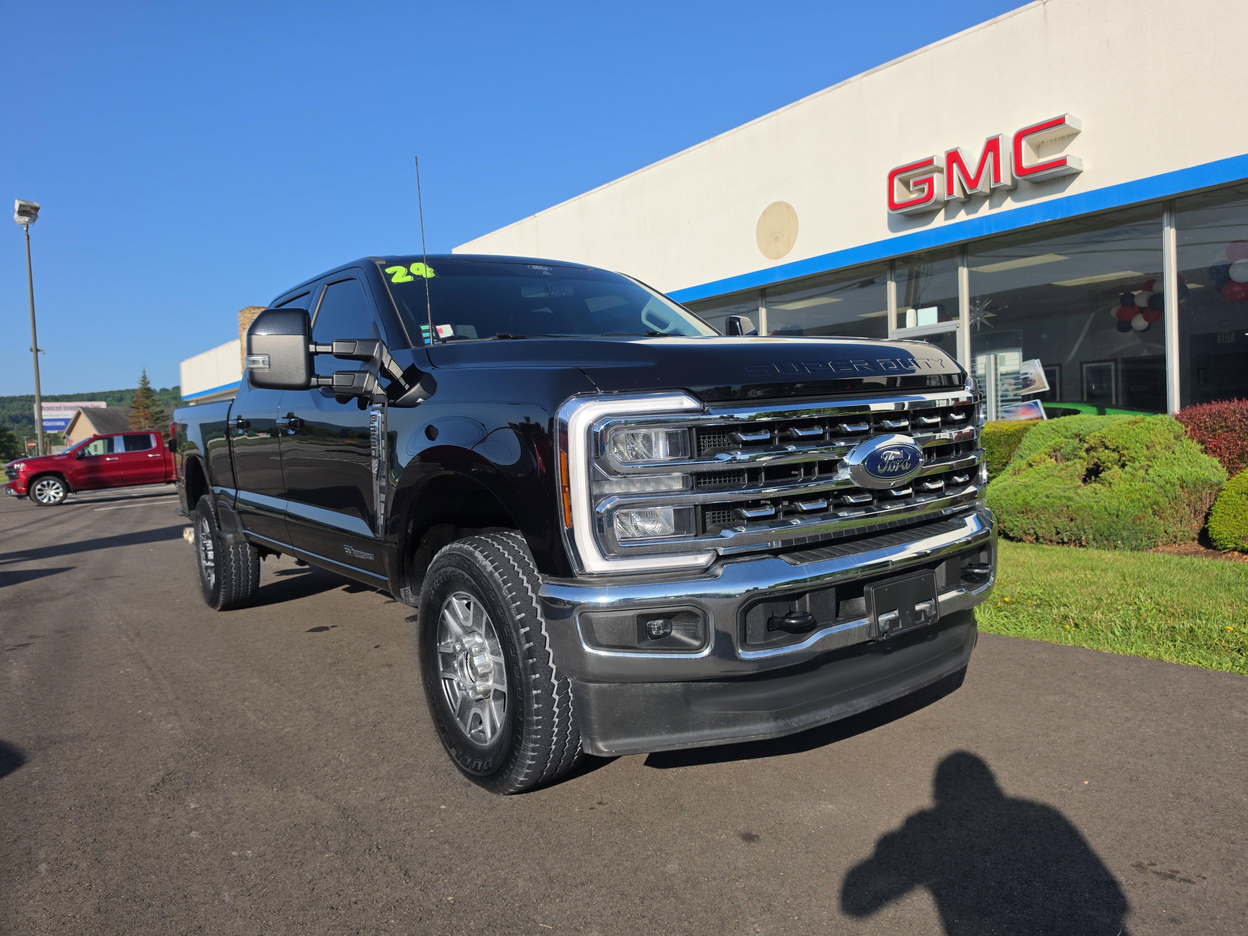 Used 2024 Ford F250 Lariat AWD/4WD image 1