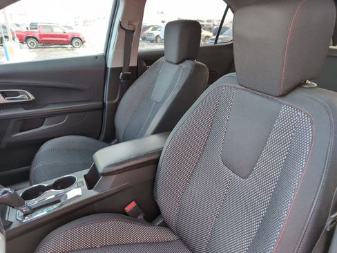 Used 2017 Chevrolet Equinox LT w/ Convenience Package image 13