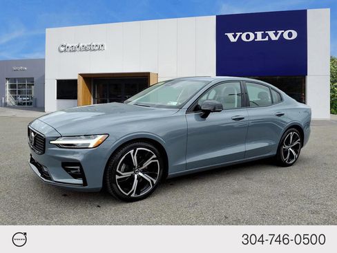 Used 2023 Volvo S60 B5 Plus w/ Climate Package image 7