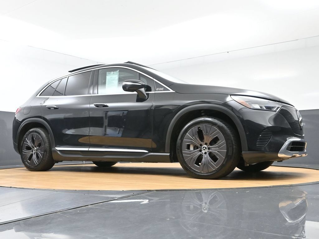 Used 2023 Mercedes-Benz EQE 350+ SUV image 42