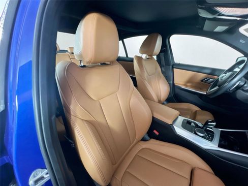 Used 2022 BMW 330i xDrive Sedan w/ M Sport Package AWD/4WD image 29