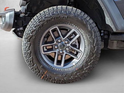 New 2026 Jeep Gladiator Mojave AWD/4WD image 9