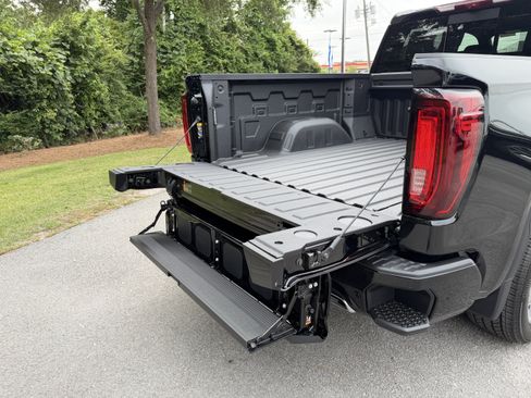 New 2026 GMC Sierra 1500 Denali AWD/4WD image 16