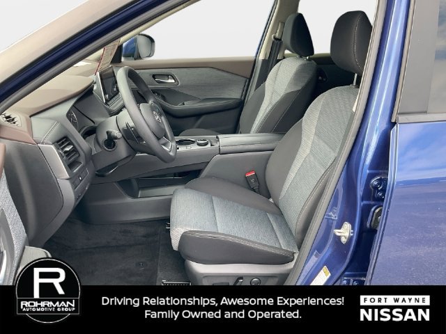 Certified 2023 Nissan Rogue SV AWD/4WD image 13