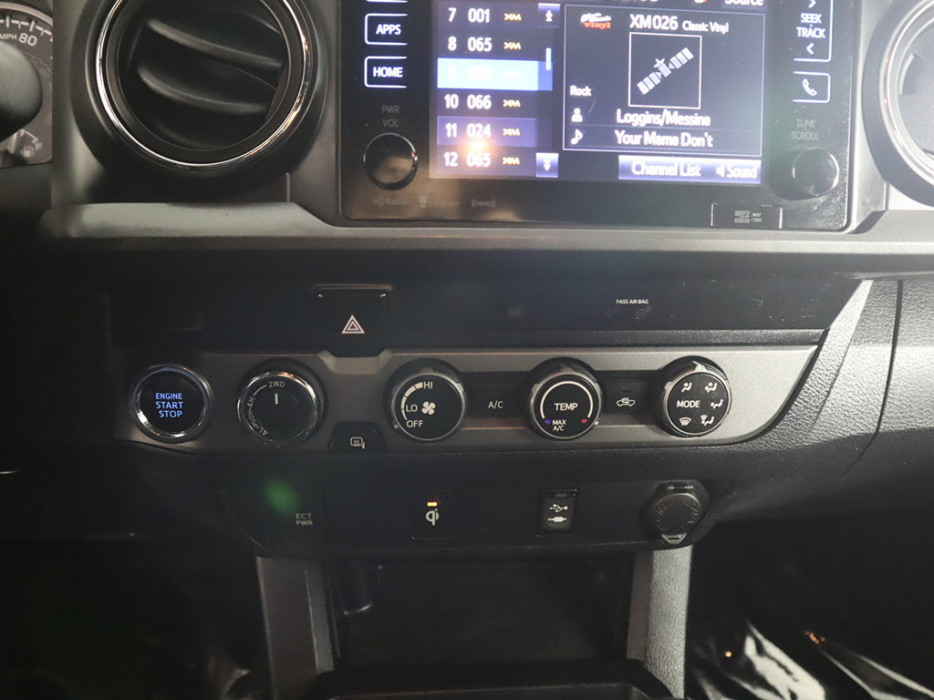 Used 2019 Toyota Tacoma TRD Sport AWD/4WD image 43
