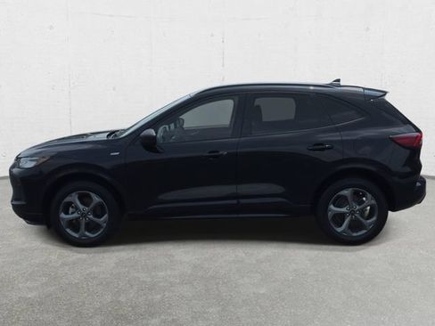 Used 2024 Ford Escape ST-Line w/ Tech Pack #1 AWD/4WD image 8