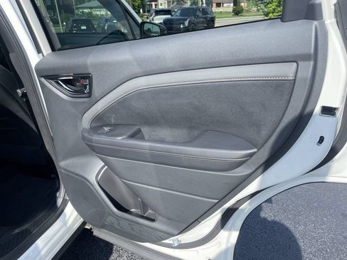 Used 2025 Subaru Forester Touring w/ Protection Package (1PH) AWD/4WD image 24