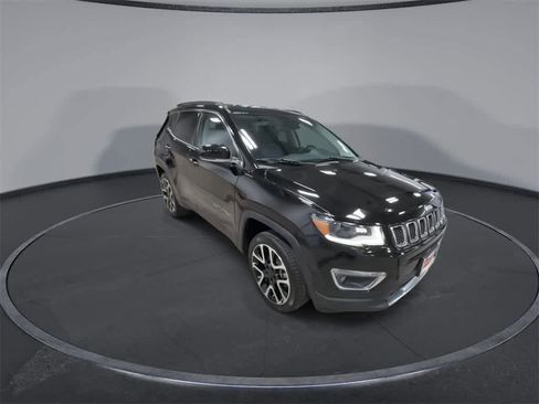 Used 2021 Jeep Compass Limited w/ Elite Exterior Group image 2