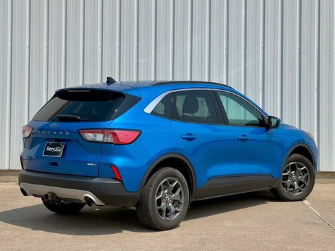 Used 2020 Ford Escape SEL AWD/4WD image 6