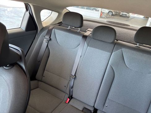Used 2025 Kia K4 FWD image 41