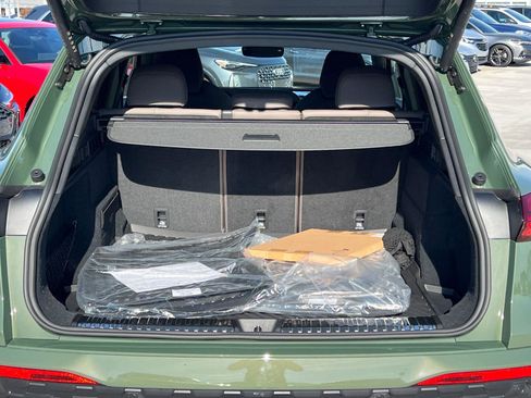 New 2025 Audi Q5 Prestige image 12