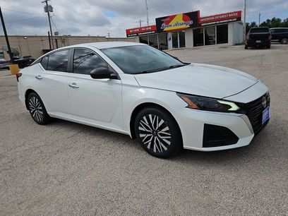Used 2024 Nissan Altima 2.5 SV