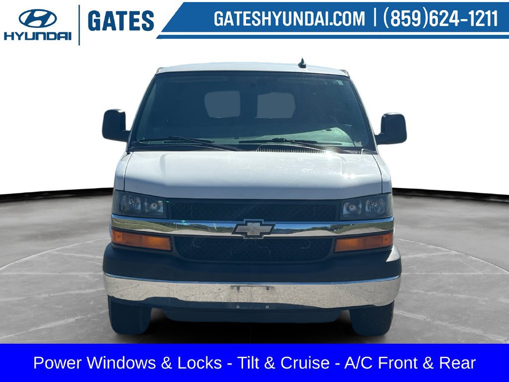 Used 2016 Chevrolet Express 3500 LT w/ LT Preferred Equipment Group RWD image 4