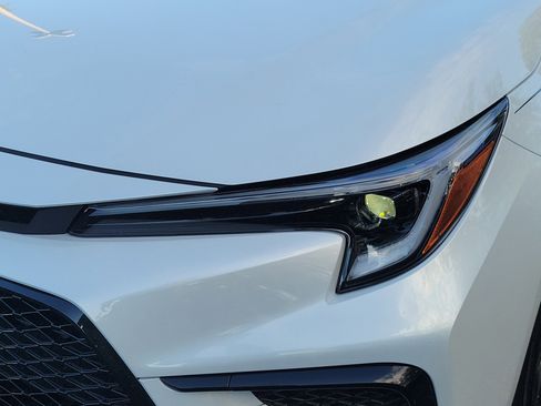 Used 2024 Toyota Corolla SE image 9