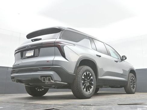 New 2026 Chevrolet Traverse Z71 w/ Enhanced Driving Package AWD/4WD image 47
