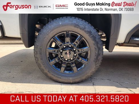New 2026 GMC Sierra 2500 AT4 w/ AT4 Premium Plus Package AWD/4WD image 55