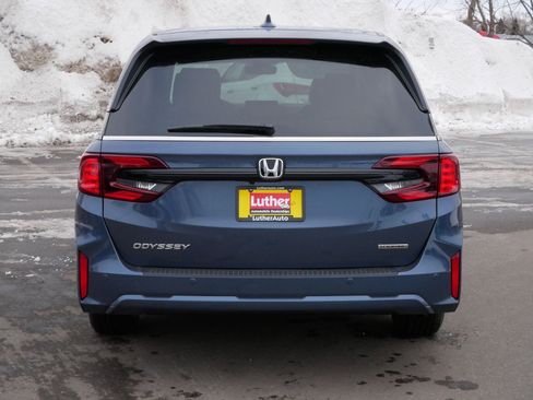 Certified 2026 Honda Odyssey Touring image 6