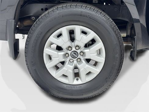 Used 2023 Nissan Frontier SV w/ SV Convenience Package image 52