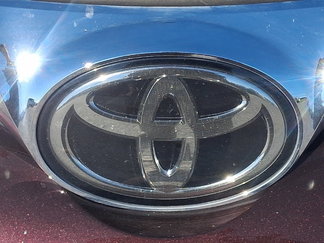 Used 2018 Toyota Avalon Limited w/ All Weather Liner Package FWD image 30