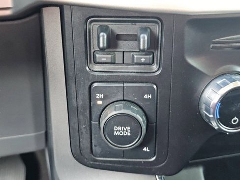 Certified 2021 Ford F150 XLT w/ Equipment Group 302A High image 11