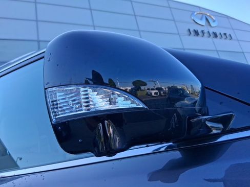 Certified 2024 INFINITI QX80 Premium Select w/ Cargo Package AWD/4WD image 40