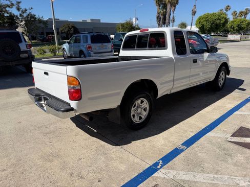 Used 2003 Toyota Tacoma 2WD Xtracab image 11