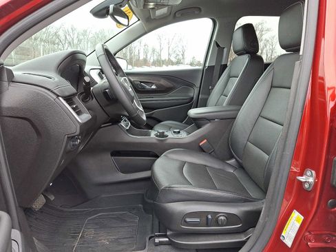 Used 2023 GMC Terrain SLT w/ Elevation Edition image 14