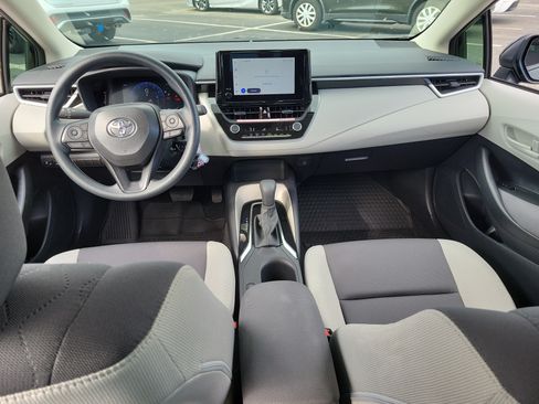 Used 2026 Toyota Corolla LE FWD image 15