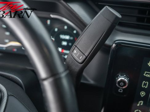 Used 2024 GMC Sierra 2500 Denali Ultimate image 40