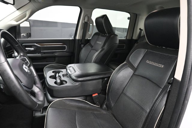 Used 2024 RAM 2500 Laramie AWD/4WD image 17