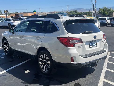 Used 2017 Subaru Outback 2.5i Limited image 5