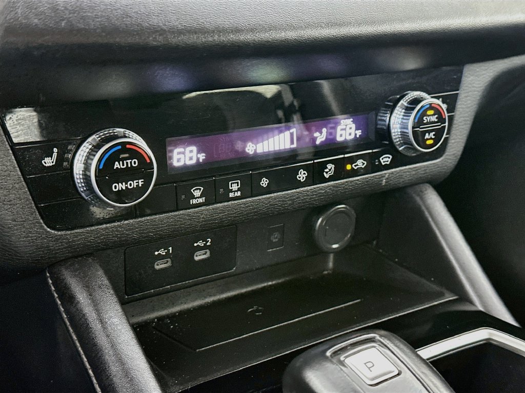 Used 2025 Mitsubishi Outlander SE AWD/4WD image 18