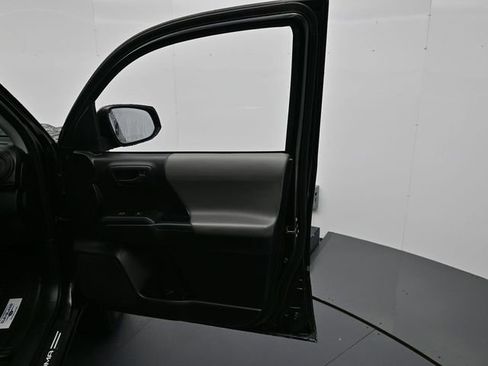 Used 2021 Toyota Tacoma SR image 26