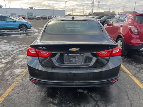 Used 2023 Chevrolet Malibu LT image 3