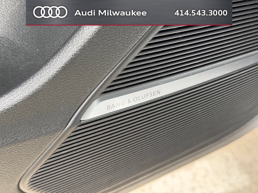 Used 2023 Audi Q7 3.0T Premium Plus AWD/4WD image 24
