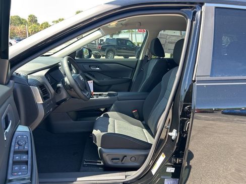 New 2026 Nissan Rogue SV w/ Cold Weather Package FWD image 16